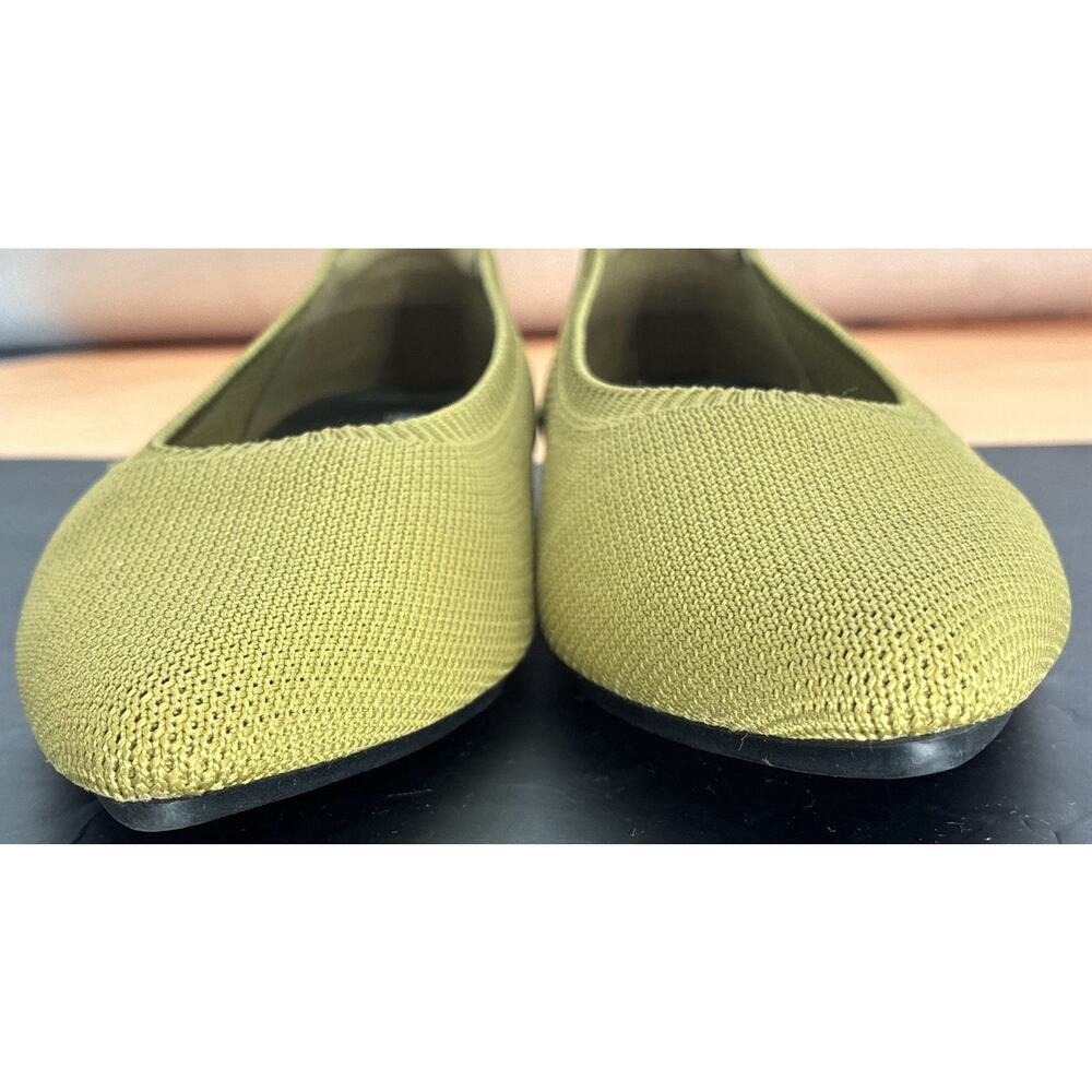 VIVAIA 38.5 8, 8.5 Aria Pointed Ballet Flat Recycled Slip-On EUC Moss Green New - Picture 7 of 10